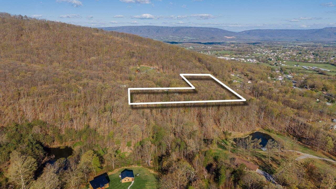 160 GALE LN, STANLEY, Virginia 22851, 2 Bedrooms Bedrooms, ,2 BathroomsBathrooms,Residential,160 GALE LN,675572 MLS # 675572 160 GALE LN, STANLEY, Virginia 22851, 2 Bedrooms Bedrooms, ,2 BathroomsBathrooms,Residential,160 GALE LN,675572 MLS # 675572