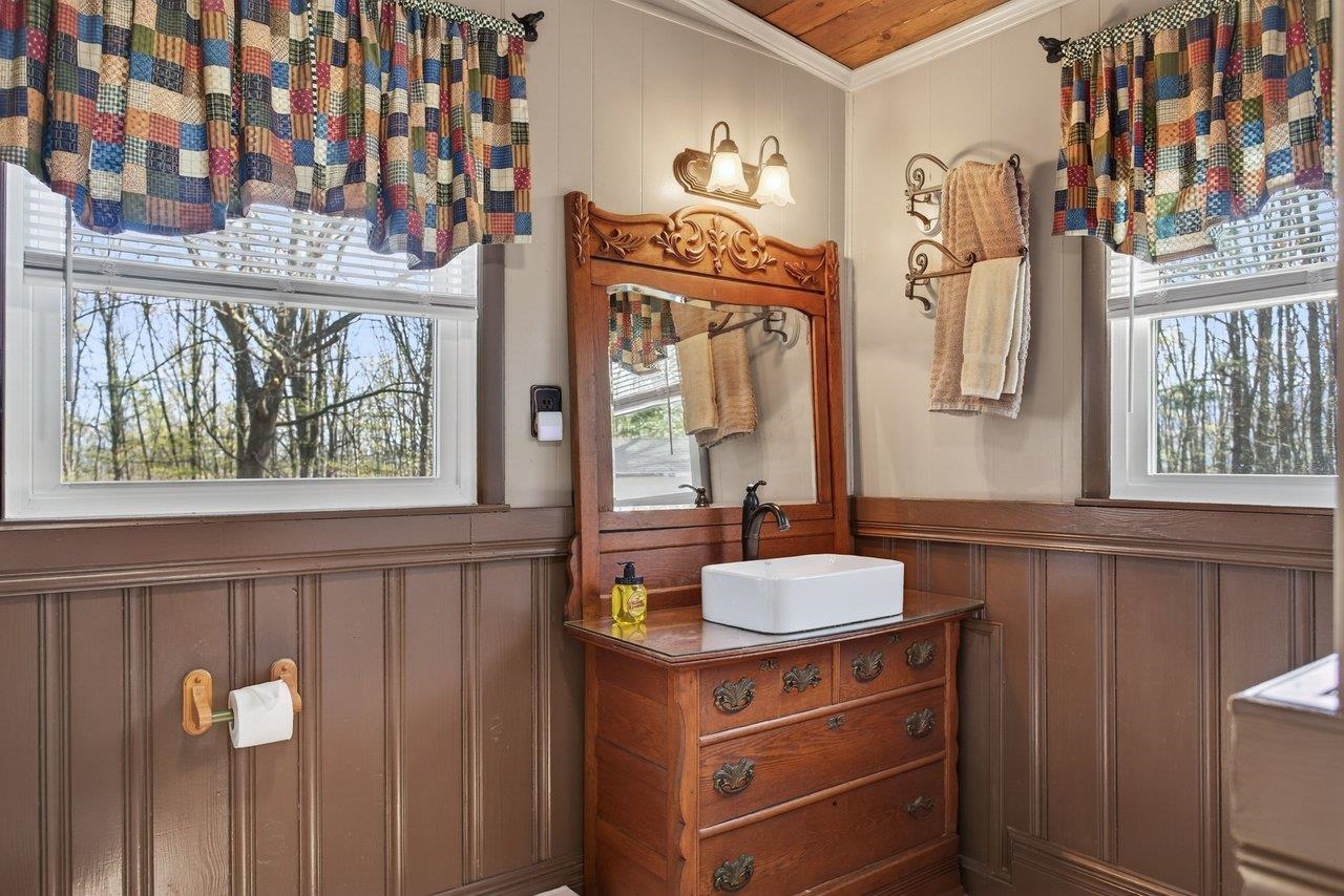 160 GALE LN, STANLEY, Virginia 22851, 2 Bedrooms Bedrooms, ,2 BathroomsBathrooms,Residential,160 GALE LN,675572 MLS # 675572 160 GALE LN, STANLEY, Virginia 22851, 2 Bedrooms Bedrooms, ,2 BathroomsBathrooms,Residential,160 GALE LN,675572 MLS # 675572