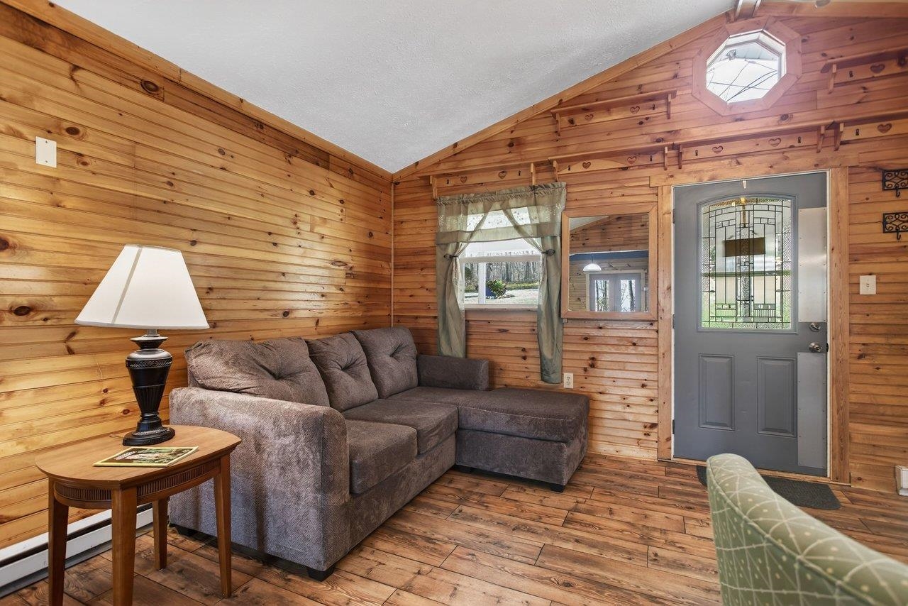 160 GALE LN, STANLEY, Virginia 22851, 2 Bedrooms Bedrooms, ,2 BathroomsBathrooms,Residential,160 GALE LN,675572 MLS # 675572 160 GALE LN, STANLEY, Virginia 22851, 2 Bedrooms Bedrooms, ,2 BathroomsBathrooms,Residential,160 GALE LN,675572 MLS # 675572