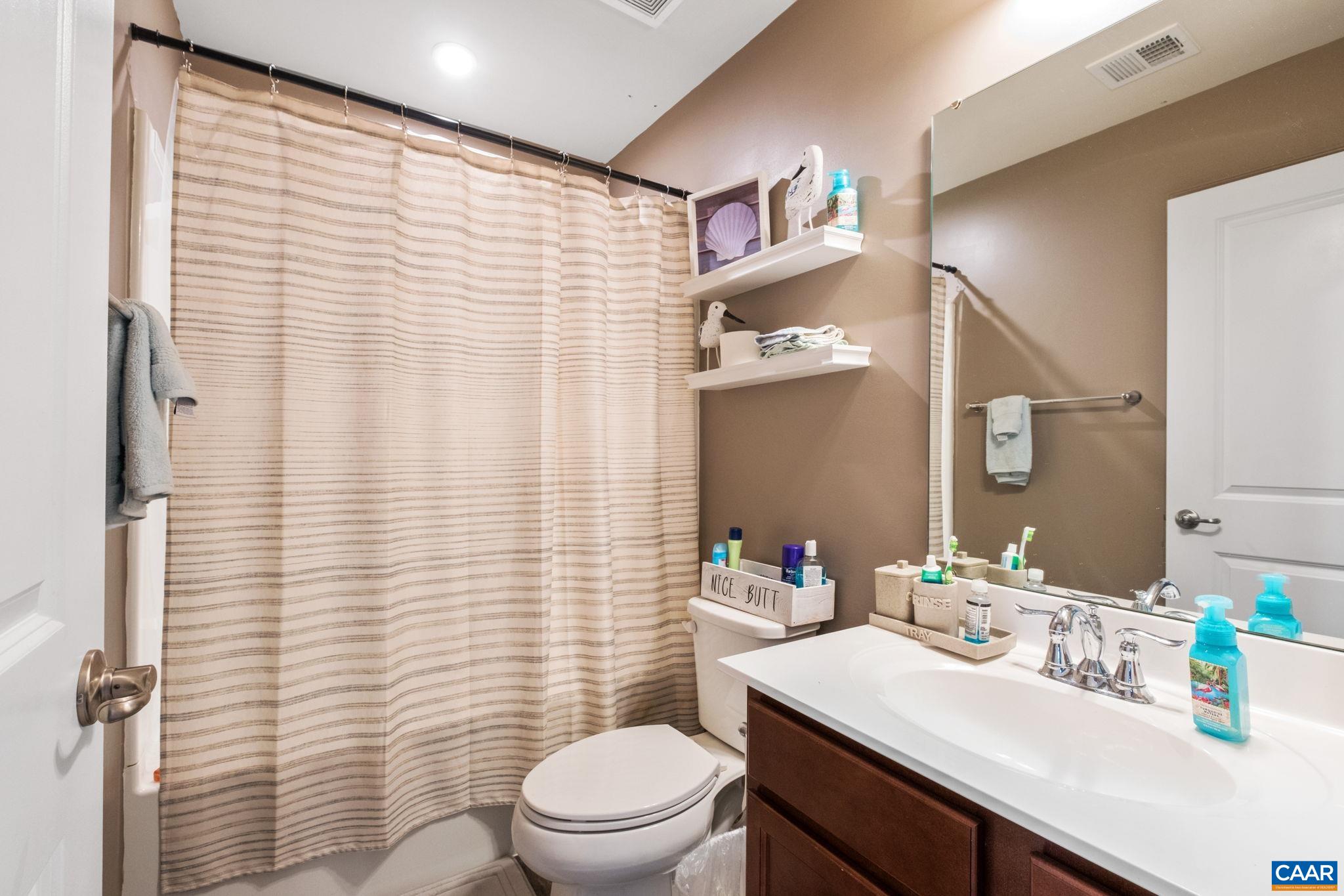 76 PARK DR, PALMYRA, Virginia 22963, 3 Bedrooms Bedrooms, ,2 BathroomsBathrooms,Residential,76 PARK DR,675574 MLS # 675574 76 PARK DR, PALMYRA, Virginia 22963, 3 Bedrooms Bedrooms, ,2 BathroomsBathrooms,Residential,76 PARK DR,675574 MLS # 675574