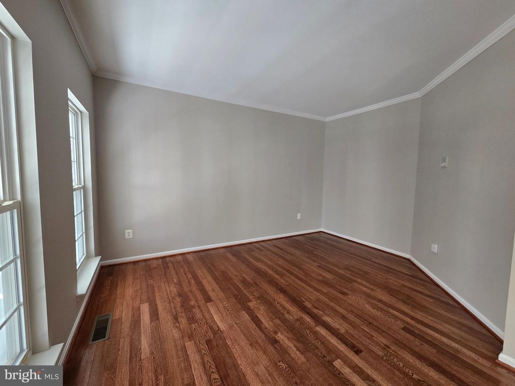 2520 POST OAK DR, CULPEPER, Virginia 22701, 4 Bedrooms Bedrooms, ,5 BathroomsBathrooms,Residential,HIGHPOINT OF CULPEPER,2520 POST OAK DR,VACU2013150 MLS # VACU2013150