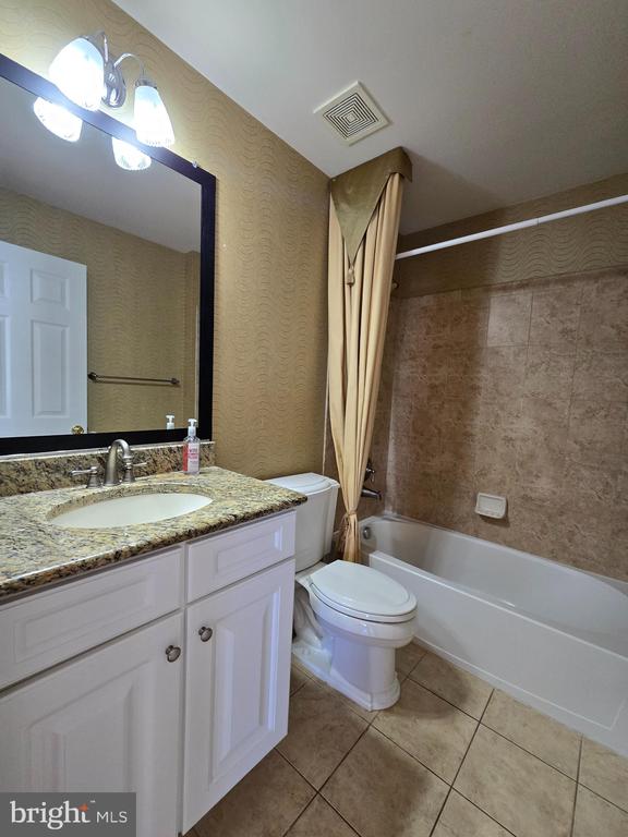 2520 POST OAK DR, CULPEPER, Virginia 22701, 4 Bedrooms Bedrooms, ,5 BathroomsBathrooms,Residential,HIGHPOINT OF CULPEPER,2520 POST OAK DR,VACU2013150 MLS # VACU2013150