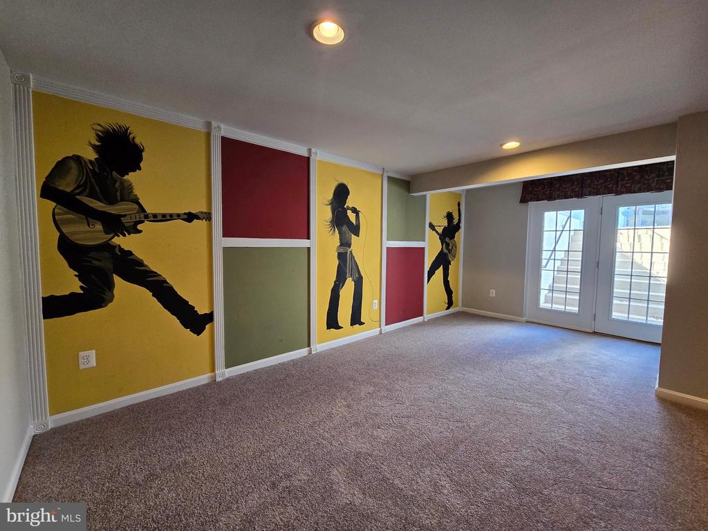 2520 POST OAK DR, CULPEPER, Virginia 22701, 4 Bedrooms Bedrooms, ,5 BathroomsBathrooms,Residential,HIGHPOINT OF CULPEPER,2520 POST OAK DR,VACU2013150 MLS # VACU2013150