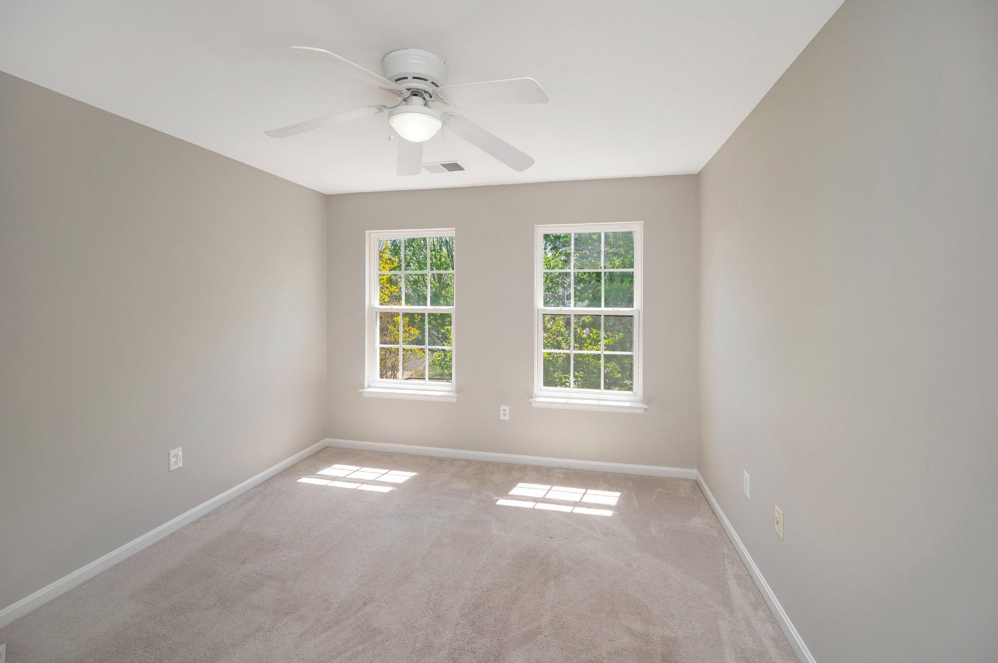 2520 POST OAK DR, CULPEPER, Virginia 22701, 4 Bedrooms Bedrooms, ,5 BathroomsBathrooms,Residential,HIGHPOINT OF CULPEPER,2520 POST OAK DR,VACU2013150 MLS # VACU2013150