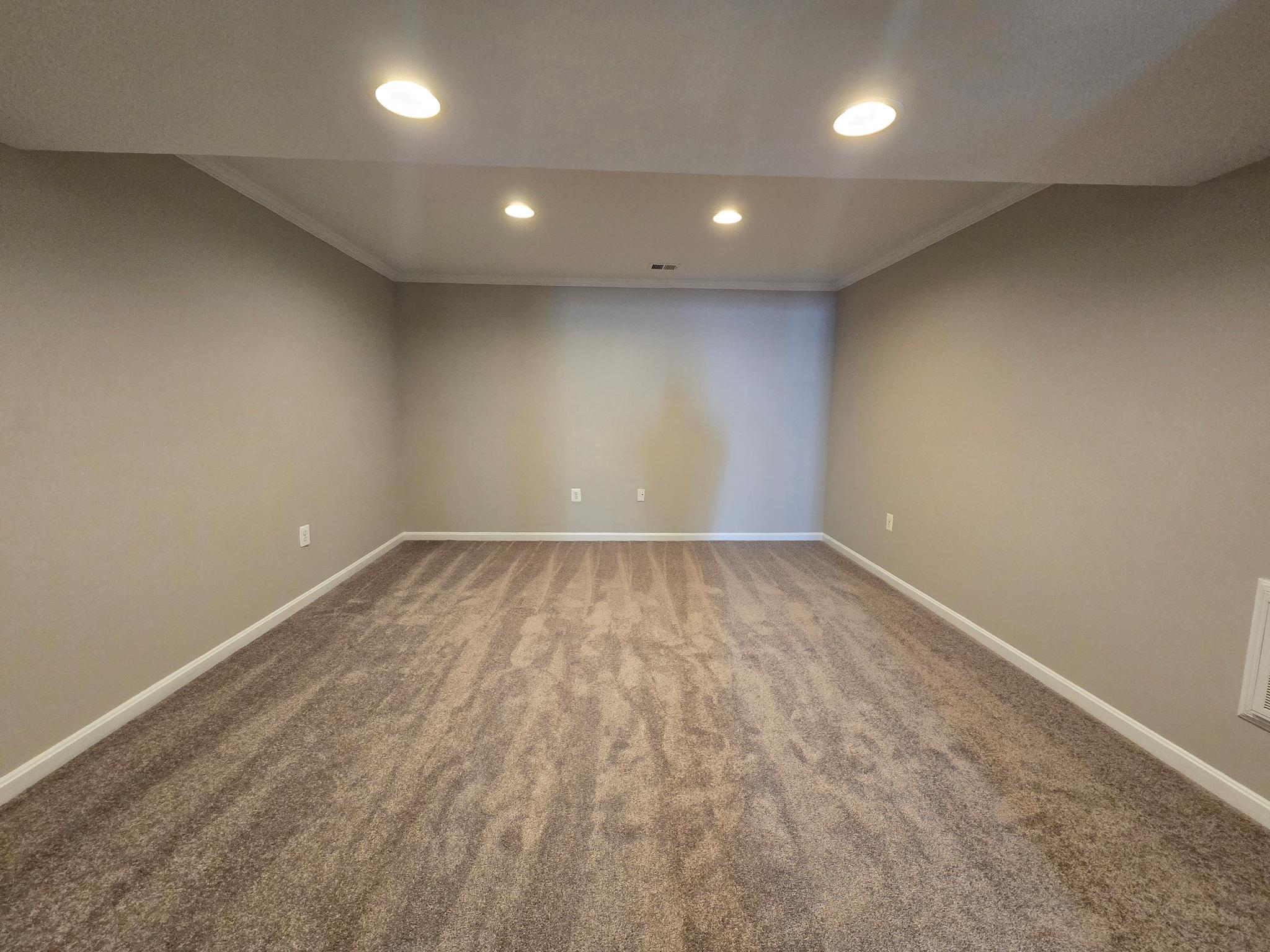 2520 POST OAK DR, CULPEPER, Virginia 22701, 4 Bedrooms Bedrooms, ,5 BathroomsBathrooms,Residential,HIGHPOINT OF CULPEPER,2520 POST OAK DR,VACU2013150 MLS # VACU2013150