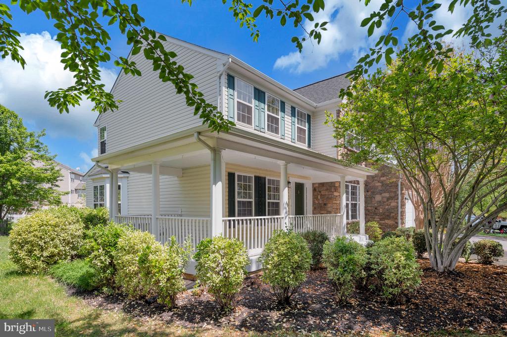 2520 POST OAK DR, CULPEPER, Virginia 22701, 4 Bedrooms Bedrooms, ,5 BathroomsBathrooms,Residential,HIGHPOINT OF CULPEPER,2520 POST OAK DR,VACU2013150 MLS # VACU2013150