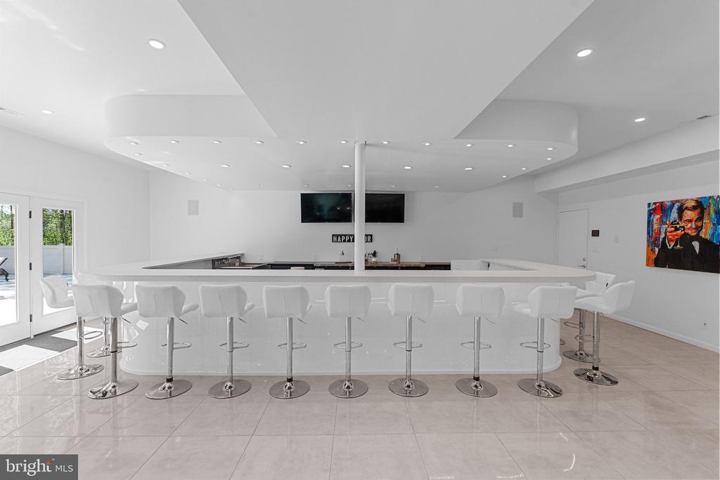 11227 N CLUB DR, FREDERICKSBURG, Virginia 22408, 6 Bedrooms Bedrooms, ,5 BathroomsBathrooms,Residential,11227 N CLUB DR,VASP2040566 MLS # VASP2040566