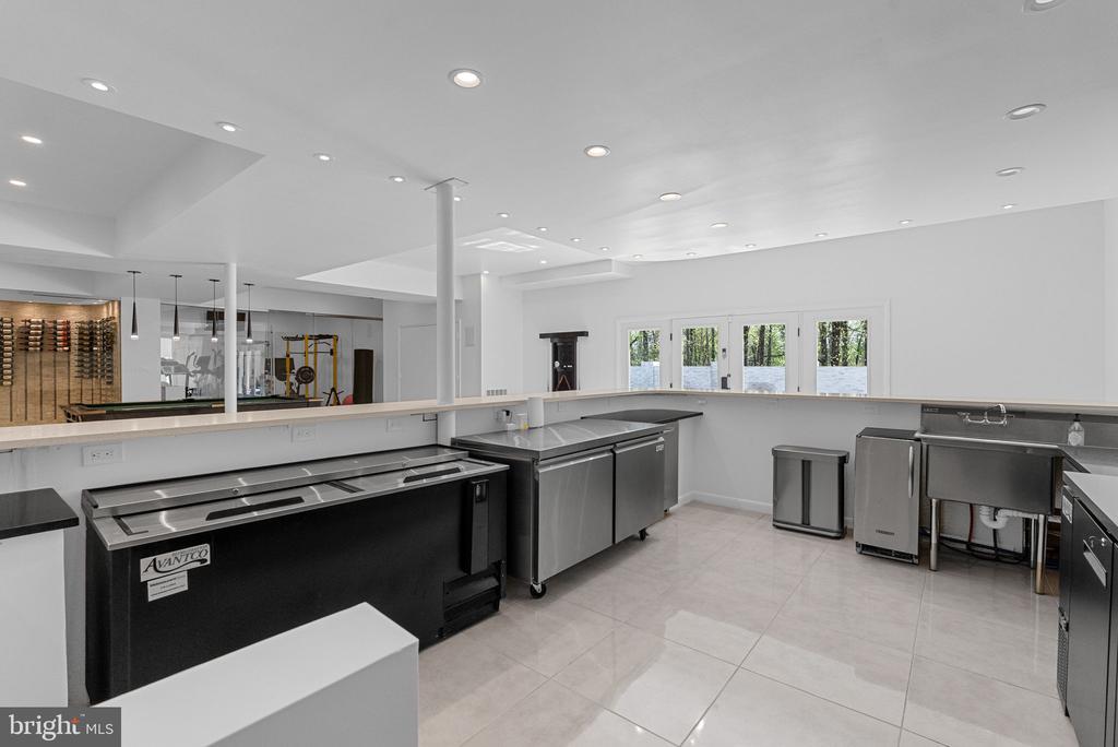 11227 N CLUB DR, FREDERICKSBURG, Virginia 22408, 6 Bedrooms Bedrooms, ,5 BathroomsBathrooms,Residential,11227 N CLUB DR,VASP2040566 MLS # VASP2040566