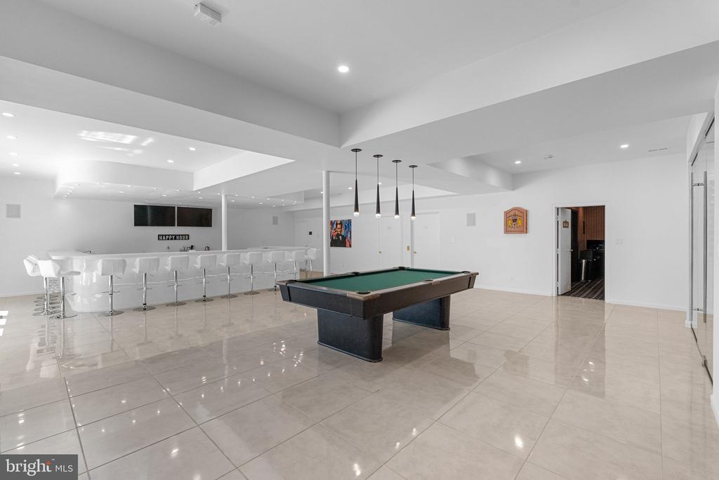 11227 N CLUB DR, FREDERICKSBURG, Virginia 22408, 6 Bedrooms Bedrooms, ,5 BathroomsBathrooms,Residential,11227 N CLUB DR,VASP2040566 MLS # VASP2040566