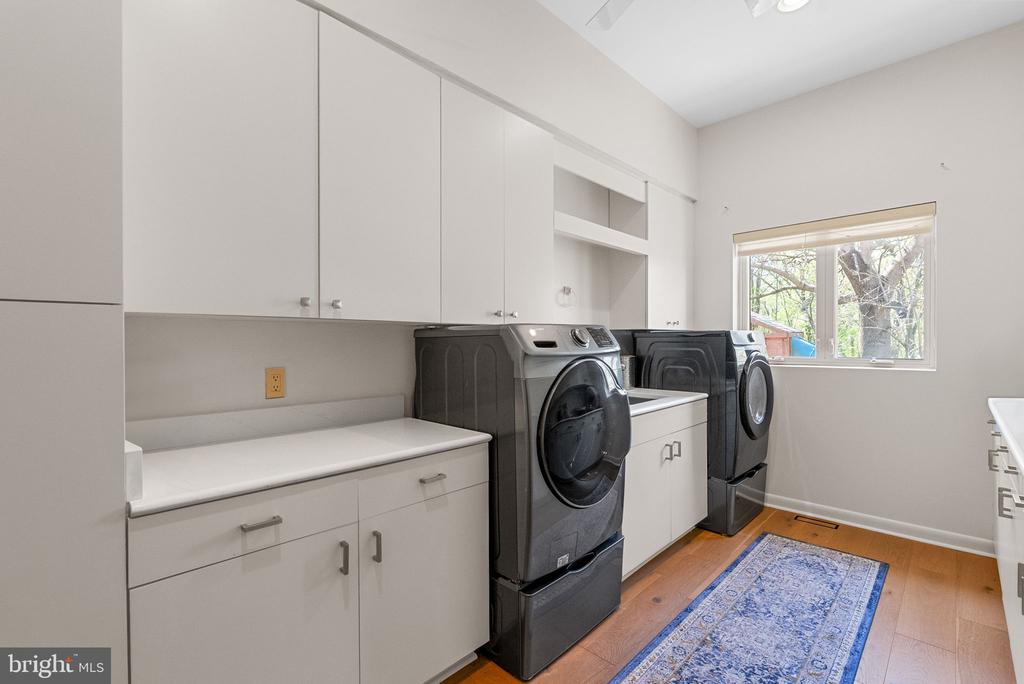 11227 N CLUB DR, FREDERICKSBURG, Virginia 22408, 6 Bedrooms Bedrooms, ,5 BathroomsBathrooms,Residential,11227 N CLUB DR,VASP2040566 MLS # VASP2040566