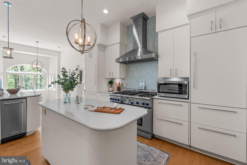 11227 N CLUB DR, FREDERICKSBURG, Virginia 22408, 6 Bedrooms Bedrooms, ,5 BathroomsBathrooms,Residential,11227 N CLUB DR,VASP2040566 MLS # VASP2040566