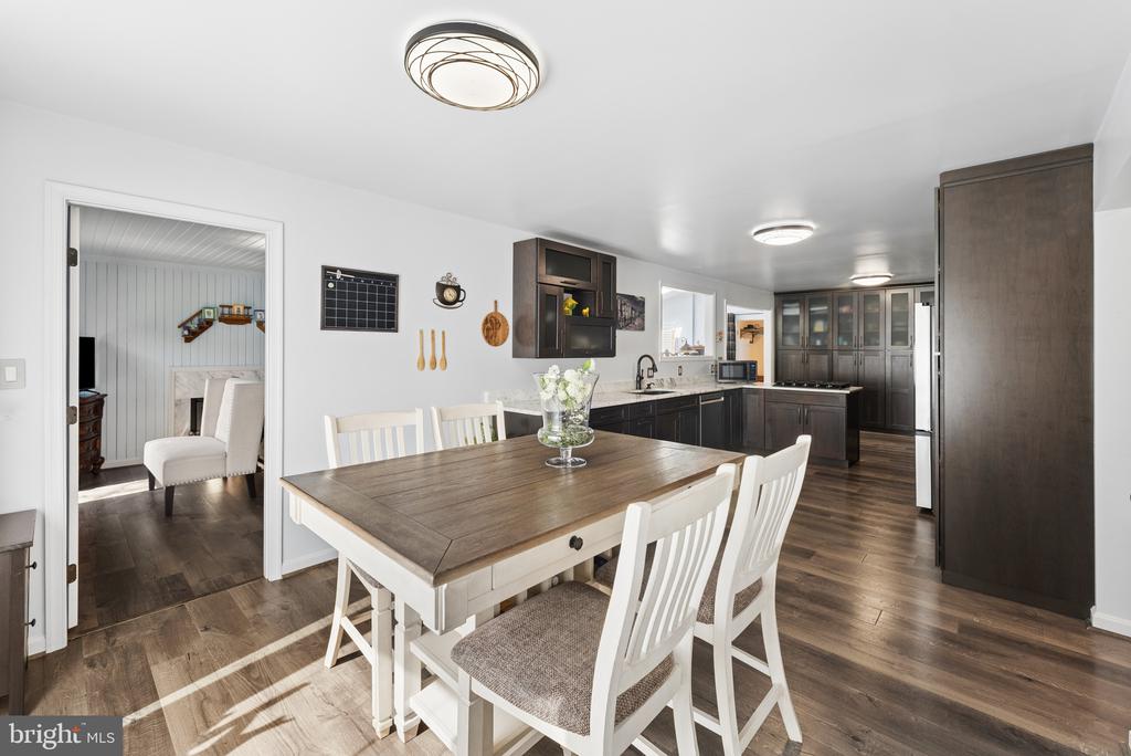 10820 CEDAR POST, SPOTSYLVANIA, Virginia 22553, 5 Bedrooms Bedrooms, ,3 BathroomsBathrooms,Residential,10820 CEDAR POST,VASP2040522 MLS # VASP2040522