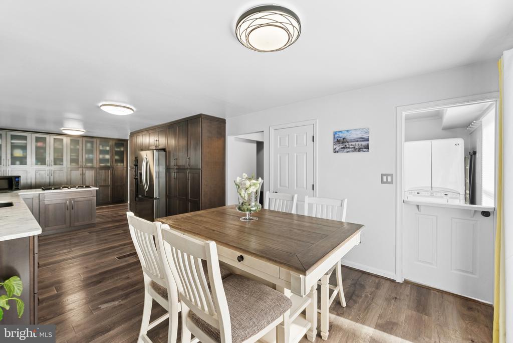 10820 CEDAR POST, SPOTSYLVANIA, Virginia 22553, 5 Bedrooms Bedrooms, ,3 BathroomsBathrooms,Residential,10820 CEDAR POST,VASP2040522 MLS # VASP2040522