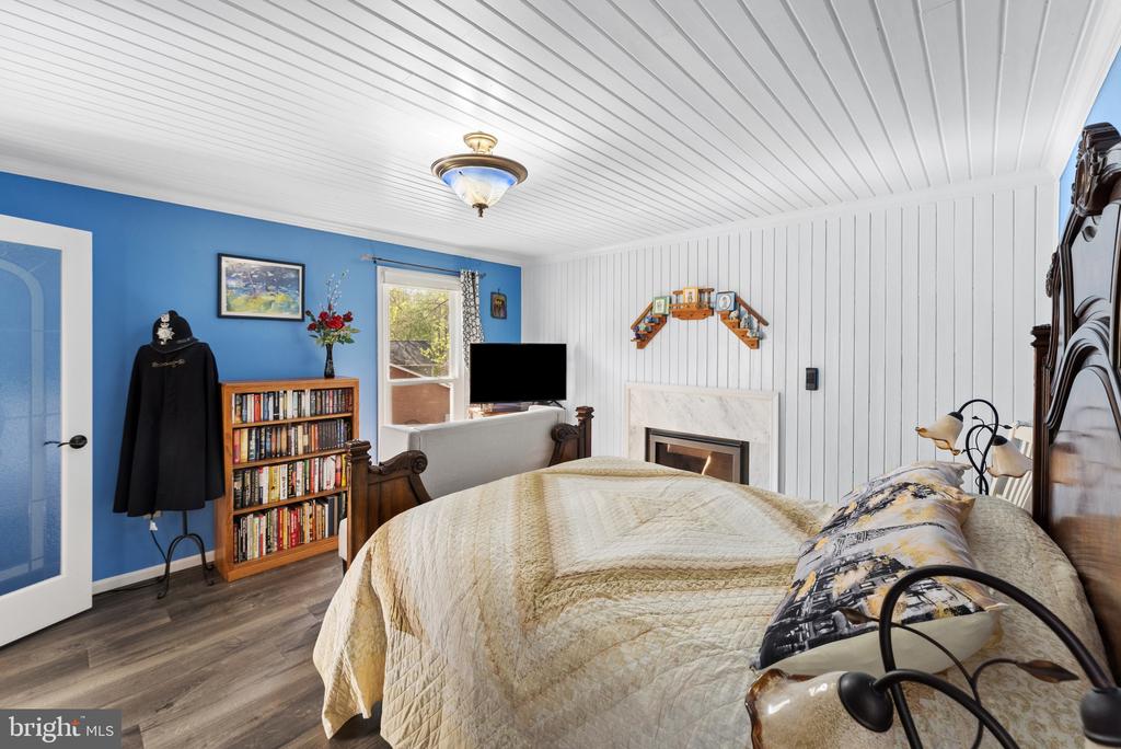 10820 CEDAR POST, SPOTSYLVANIA, Virginia 22553, 5 Bedrooms Bedrooms, ,3 BathroomsBathrooms,Residential,10820 CEDAR POST,VASP2040522 MLS # VASP2040522