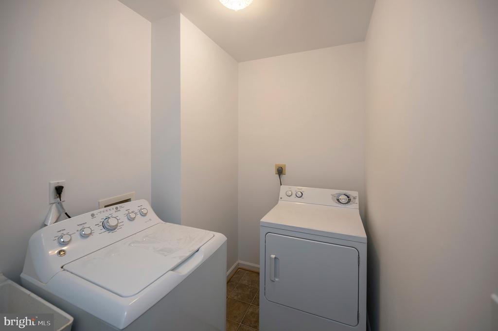 521 LIBERTY BLVD, LOCUST GROVE, Virginia 22508, 4 Bedrooms Bedrooms, ,2 BathroomsBathrooms,Residential,521 LIBERTY BLVD,VAOR2013792 MLS # VAOR2013792 521 LIBERTY BLVD, LOCUST GROVE, Virginia 22508, 4 Bedrooms Bedrooms, ,2 BathroomsBathrooms,Residential,521 LIBERTY BLVD,VAOR2013792 MLS # VAOR2013792