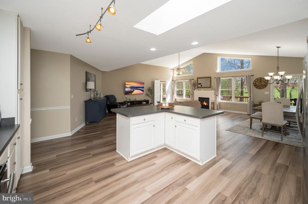 521 LIBERTY BLVD, LOCUST GROVE, Virginia 22508, 4 Bedrooms Bedrooms, ,2 BathroomsBathrooms,Residential,521 LIBERTY BLVD,VAOR2013792 MLS # VAOR2013792 521 LIBERTY BLVD, LOCUST GROVE, Virginia 22508, 4 Bedrooms Bedrooms, ,2 BathroomsBathrooms,Residential,521 LIBERTY BLVD,VAOR2013792 MLS # VAOR2013792