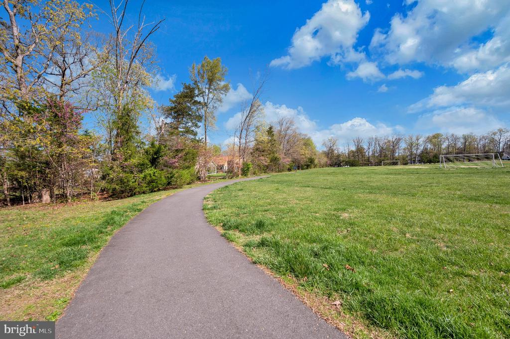 521 LIBERTY BLVD, LOCUST GROVE, Virginia 22508, 4 Bedrooms Bedrooms, ,2 BathroomsBathrooms,Residential,521 LIBERTY BLVD,VAOR2013792 MLS # VAOR2013792 521 LIBERTY BLVD, LOCUST GROVE, Virginia 22508, 4 Bedrooms Bedrooms, ,2 BathroomsBathrooms,Residential,521 LIBERTY BLVD,VAOR2013792 MLS # VAOR2013792