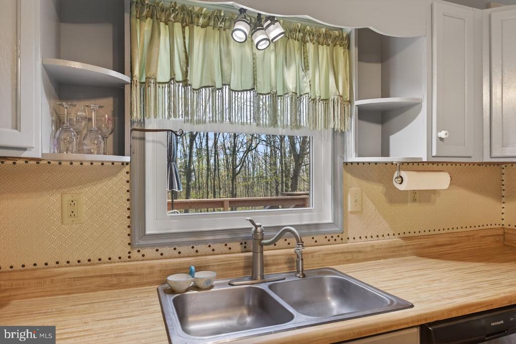 160 GALE LN, STANLEY, Virginia 22851, 2 Bedrooms Bedrooms, ,2 BathroomsBathrooms,Residential,160 GALE LN,VAPA2006282 MLS # VAPA2006282 160 GALE LN, STANLEY, Virginia 22851, 2 Bedrooms Bedrooms, ,2 BathroomsBathrooms,Residential,160 GALE LN,VAPA2006282 MLS # VAPA2006282