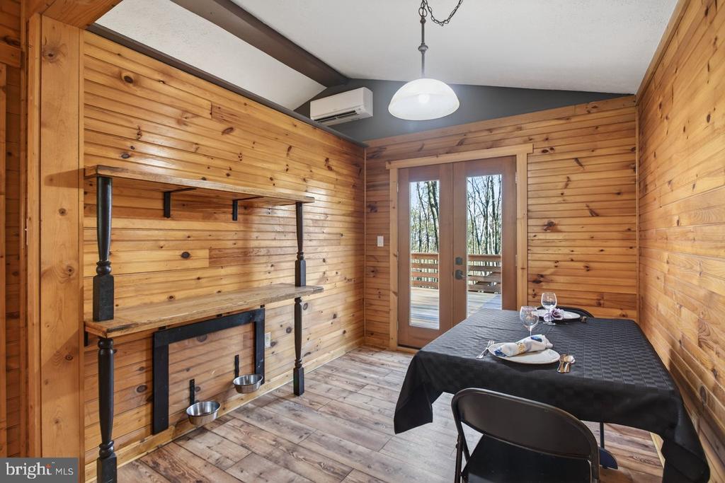 160 GALE LN, STANLEY, Virginia 22851, 2 Bedrooms Bedrooms, ,2 BathroomsBathrooms,Residential,160 GALE LN,VAPA2006282 MLS # VAPA2006282 160 GALE LN, STANLEY, Virginia 22851, 2 Bedrooms Bedrooms, ,2 BathroomsBathrooms,Residential,160 GALE LN,VAPA2006282 MLS # VAPA2006282