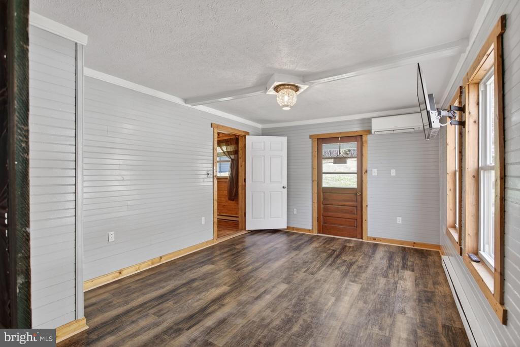 160 GALE LN, STANLEY, Virginia 22851, 2 Bedrooms Bedrooms, ,2 BathroomsBathrooms,Residential,160 GALE LN,VAPA2006282 MLS # VAPA2006282 160 GALE LN, STANLEY, Virginia 22851, 2 Bedrooms Bedrooms, ,2 BathroomsBathrooms,Residential,160 GALE LN,VAPA2006282 MLS # VAPA2006282