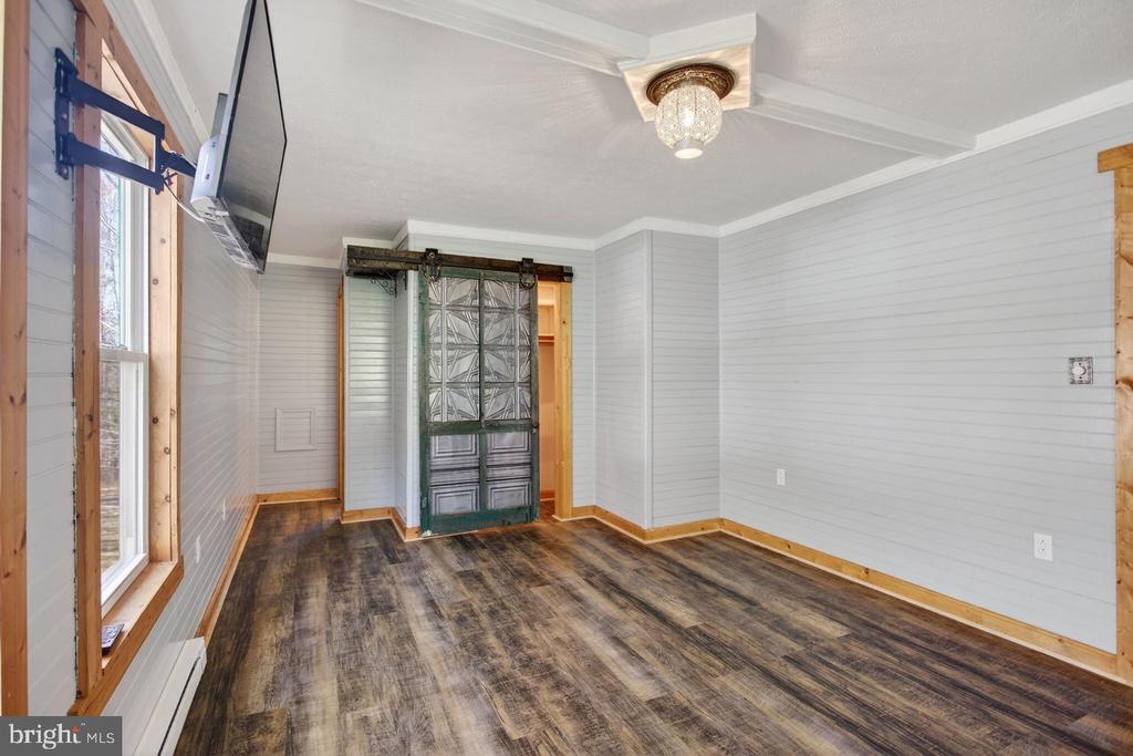 160 GALE LN, STANLEY, Virginia 22851, 2 Bedrooms Bedrooms, ,2 BathroomsBathrooms,Residential,160 GALE LN,VAPA2006282 MLS # VAPA2006282 160 GALE LN, STANLEY, Virginia 22851, 2 Bedrooms Bedrooms, ,2 BathroomsBathrooms,Residential,160 GALE LN,VAPA2006282 MLS # VAPA2006282