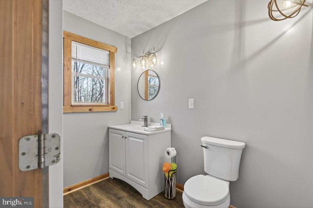 160 GALE LN, STANLEY, Virginia 22851, 2 Bedrooms Bedrooms, ,2 BathroomsBathrooms,Residential,160 GALE LN,VAPA2006282 MLS # VAPA2006282 160 GALE LN, STANLEY, Virginia 22851, 2 Bedrooms Bedrooms, ,2 BathroomsBathrooms,Residential,160 GALE LN,VAPA2006282 MLS # VAPA2006282