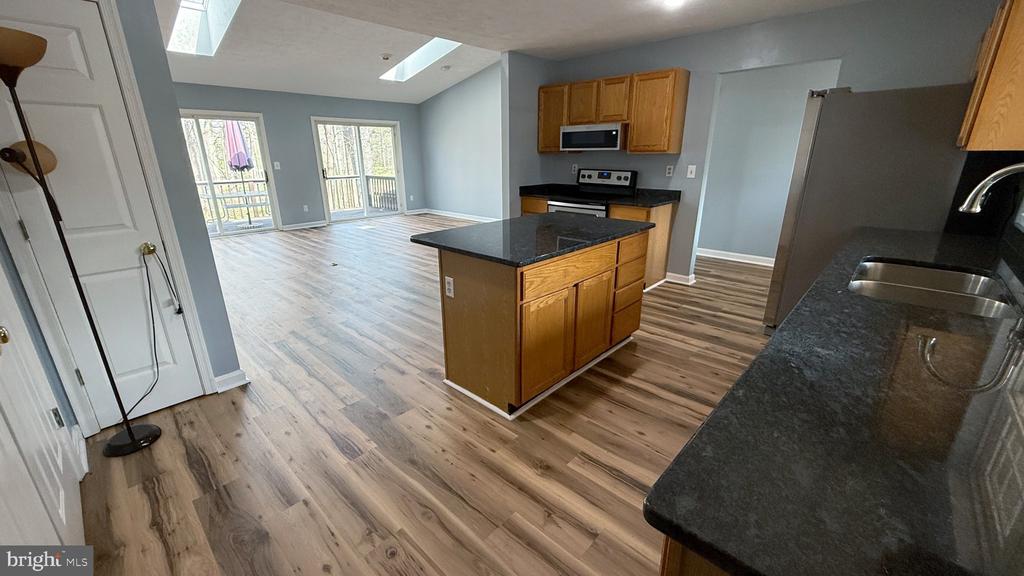 533 MOUNT PLEASANT DR, LOCUST GROVE, Virginia 22508, 3 Bedrooms Bedrooms, ,2 BathroomsBathrooms,Residential,533 MOUNT PLEASANT DR,VAOR2013820 MLS # VAOR2013820