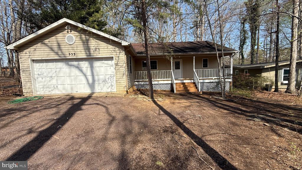 533 MOUNT PLEASANT DR, LOCUST GROVE, Virginia 22508, 3 Bedrooms Bedrooms, ,2 BathroomsBathrooms,Residential,533 MOUNT PLEASANT DR,VAOR2013820 MLS # VAOR2013820