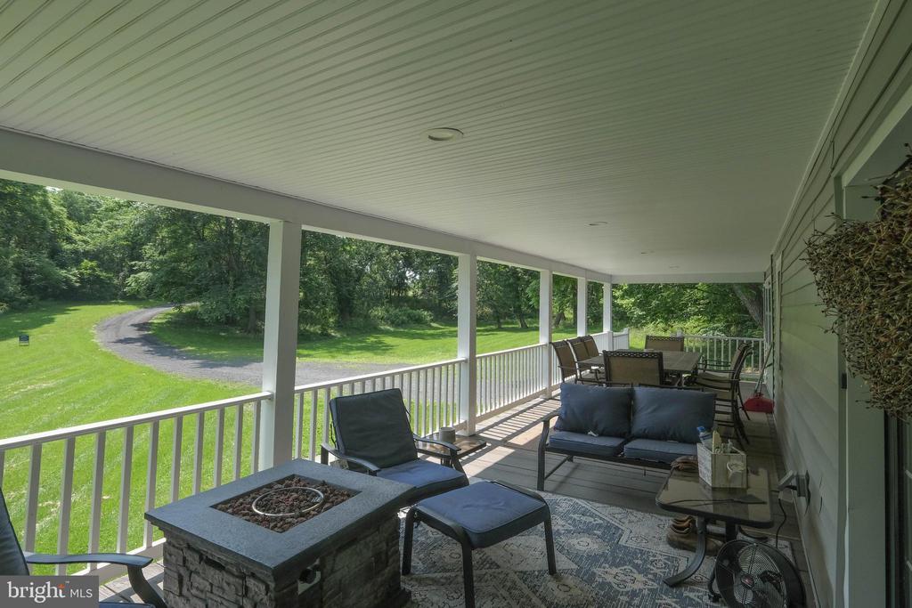 4178 NARROWS LN, THE PLAINS, Virginia, 3 Bedrooms Bedrooms, ,2 BathroomsBathrooms,Residential,4178 NARROWS LN,VAFQ2021326 MLS # VAFQ2021326