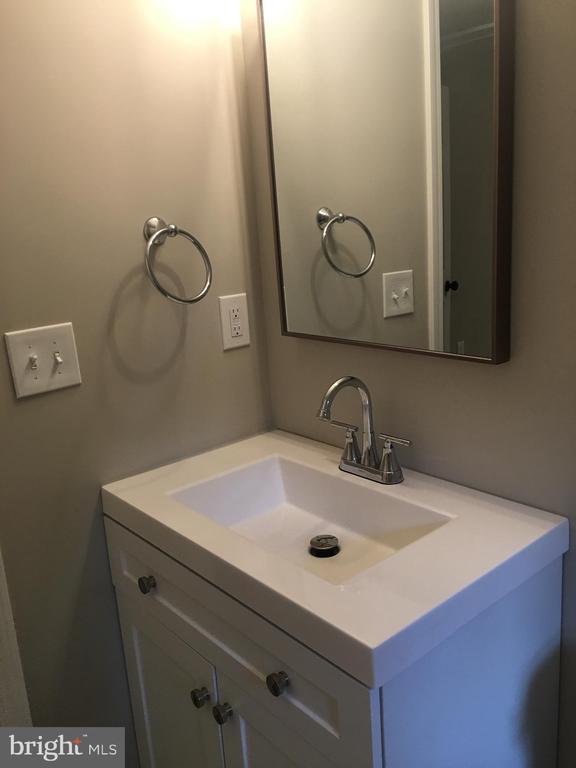 4178 NARROWS LN, THE PLAINS, Virginia, 3 Bedrooms Bedrooms, ,2 BathroomsBathrooms,Residential,4178 NARROWS LN,VAFQ2021326 MLS # VAFQ2021326