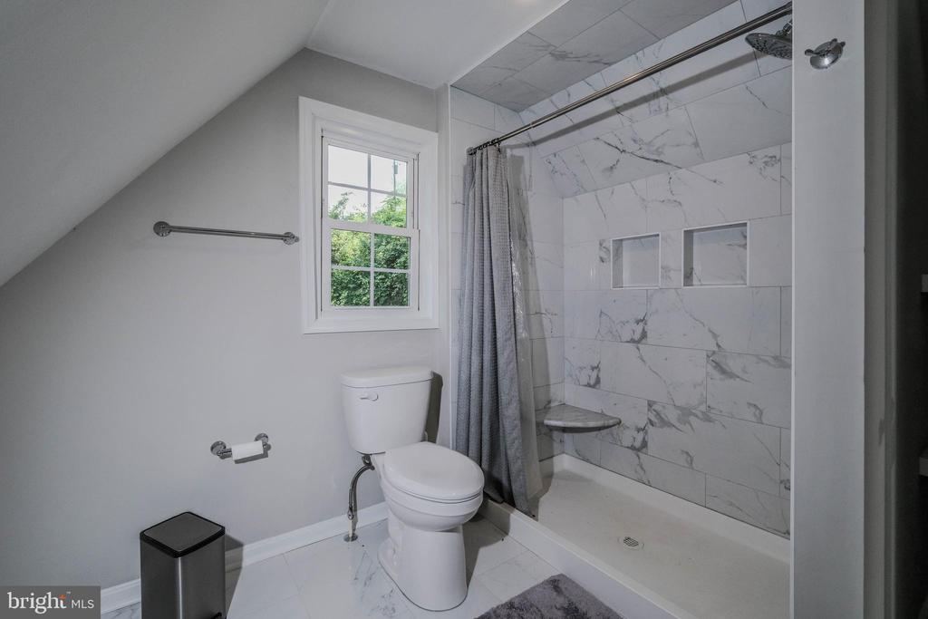 4178 NARROWS LN, THE PLAINS, Virginia, 3 Bedrooms Bedrooms, ,2 BathroomsBathrooms,Residential,4178 NARROWS LN,VAFQ2021326 MLS # VAFQ2021326