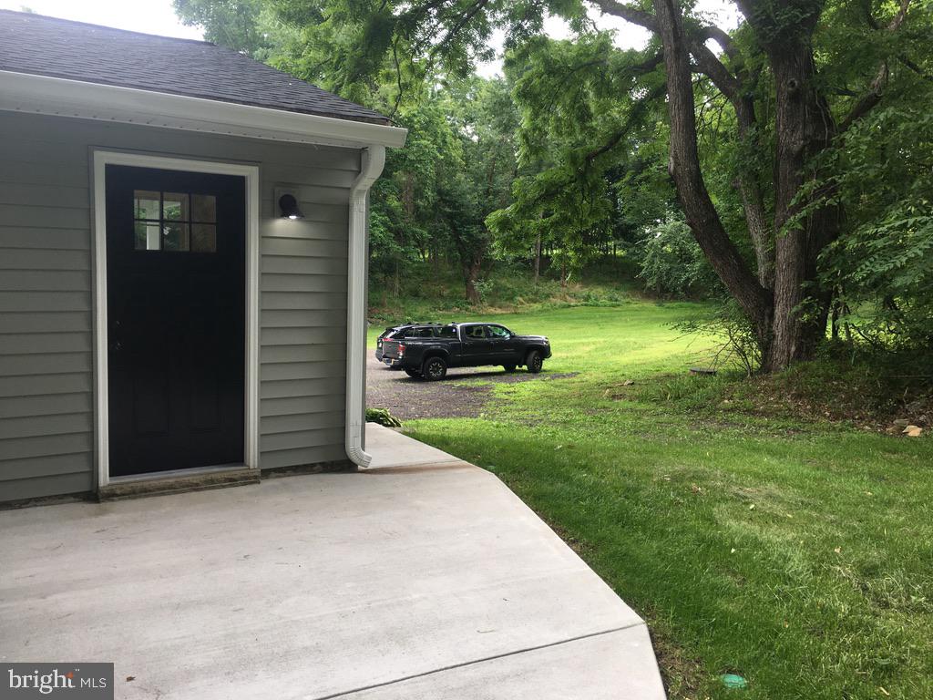 4178 NARROWS LN, THE PLAINS, Virginia, 3 Bedrooms Bedrooms, ,2 BathroomsBathrooms,Residential,4178 NARROWS LN,VAFQ2021326 MLS # VAFQ2021326