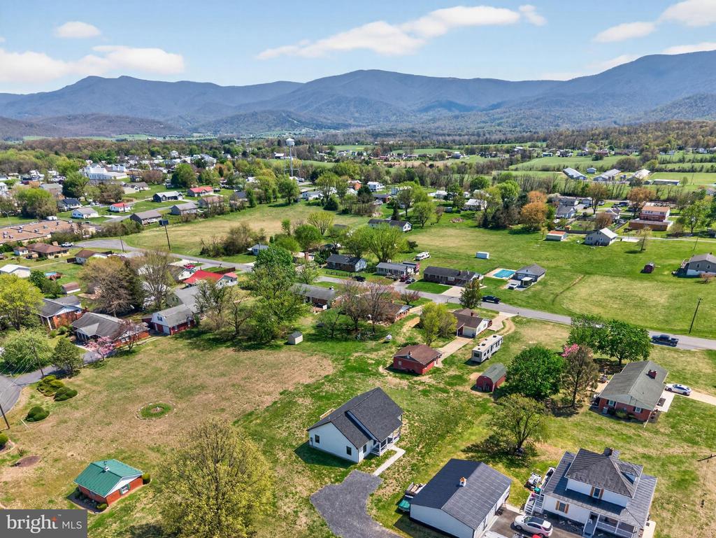 551 PARK ROAD, STANLEY, Virginia 22851, 3 Bedrooms Bedrooms, ,2 BathroomsBathrooms,Residential,551 PARK ROAD,VAPA2006278 MLS # VAPA2006278