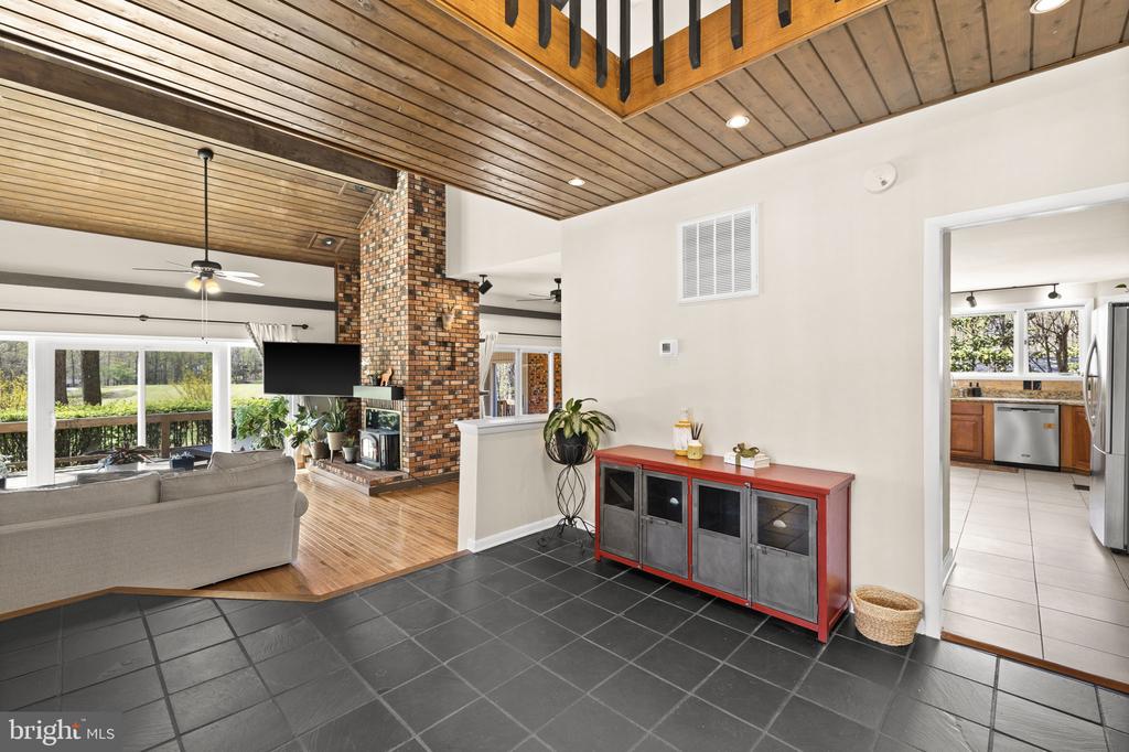 111 CHESTERFIELD CT, LOCUST GROVE, Virginia 22508, 3 Bedrooms Bedrooms, ,3 BathroomsBathrooms,Residential,111 CHESTERFIELD CT,VAOR2013810 MLS # VAOR2013810