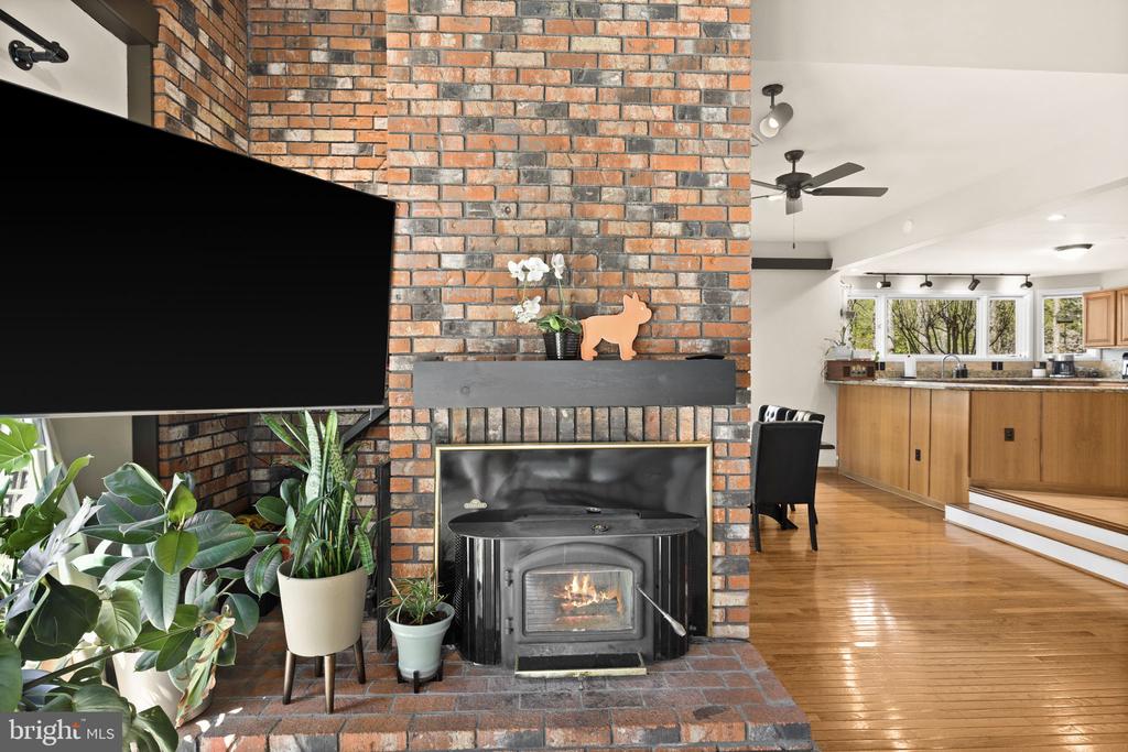 111 CHESTERFIELD CT, LOCUST GROVE, Virginia 22508, 3 Bedrooms Bedrooms, ,3 BathroomsBathrooms,Residential,111 CHESTERFIELD CT,VAOR2013810 MLS # VAOR2013810