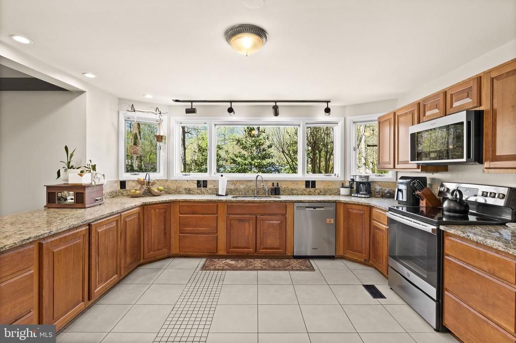 111 CHESTERFIELD CT, LOCUST GROVE, Virginia 22508, 3 Bedrooms Bedrooms, ,3 BathroomsBathrooms,Residential,111 CHESTERFIELD CT,VAOR2013810 MLS # VAOR2013810