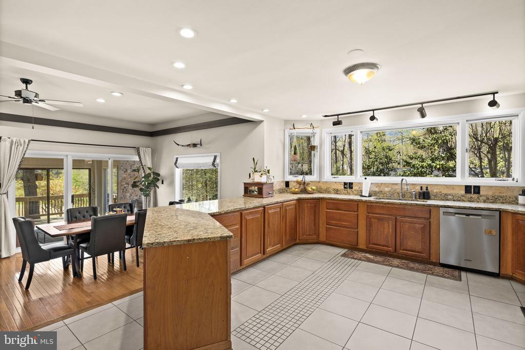 111 CHESTERFIELD CT, LOCUST GROVE, Virginia 22508, 3 Bedrooms Bedrooms, ,3 BathroomsBathrooms,Residential,111 CHESTERFIELD CT,VAOR2013810 MLS # VAOR2013810