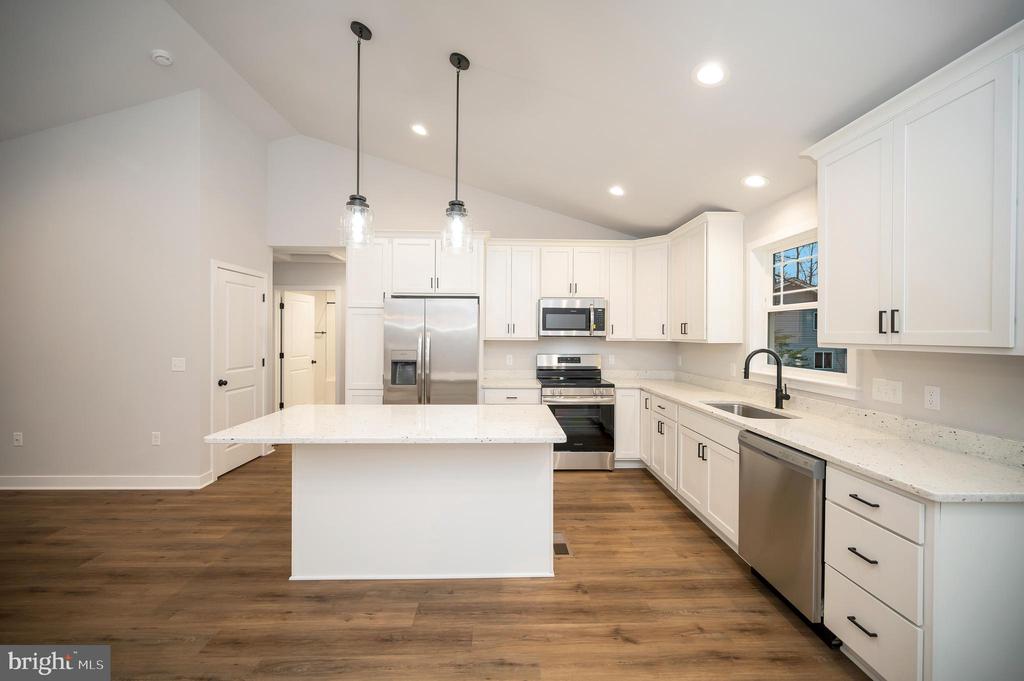 3707 SUNDAY LN, FREDERICKSBURG, Virginia 22408, 5 Bedrooms Bedrooms, ,3 BathroomsBathrooms,Residential,3707 SUNDAY LN,VASP2040804 MLS # VASP2040804