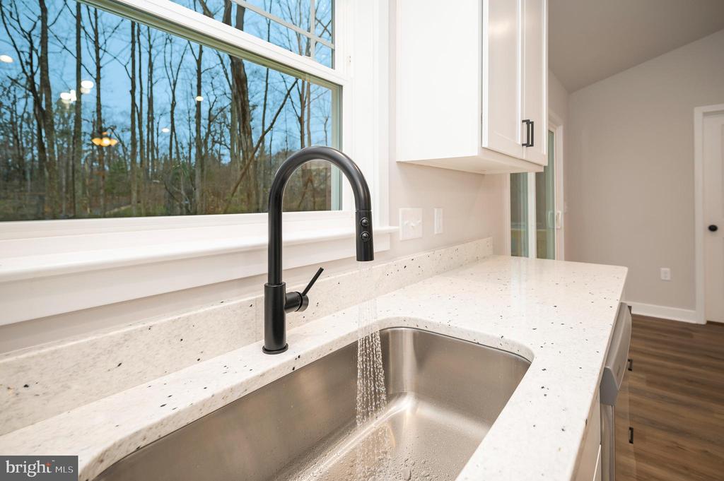 3707 SUNDAY LN, FREDERICKSBURG, Virginia 22408, 5 Bedrooms Bedrooms, ,3 BathroomsBathrooms,Residential,3707 SUNDAY LN,VASP2040804 MLS # VASP2040804