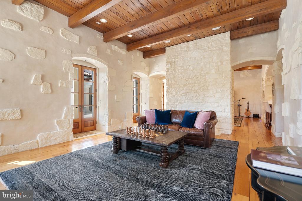 2547 HALFWAY RD, THE PLAINS, Virginia, 5 Bedrooms Bedrooms, ,5 BathroomsBathrooms,Residential,2547 HALFWAY RD,VAFQ2021476 MLS # VAFQ2021476 2547 HALFWAY RD, THE PLAINS, Virginia, 5 Bedrooms Bedrooms, ,5 BathroomsBathrooms,Residential,2547 HALFWAY RD,VAFQ2021476 MLS # VAFQ2021476