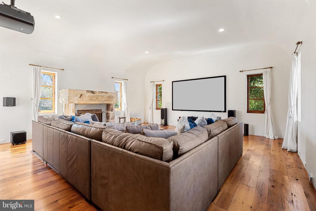 2547 HALFWAY RD, THE PLAINS, Virginia, 5 Bedrooms Bedrooms, ,5 BathroomsBathrooms,Residential,2547 HALFWAY RD,VAFQ2021476 MLS # VAFQ2021476 2547 HALFWAY RD, THE PLAINS, Virginia, 5 Bedrooms Bedrooms, ,5 BathroomsBathrooms,Residential,2547 HALFWAY RD,VAFQ2021476 MLS # VAFQ2021476