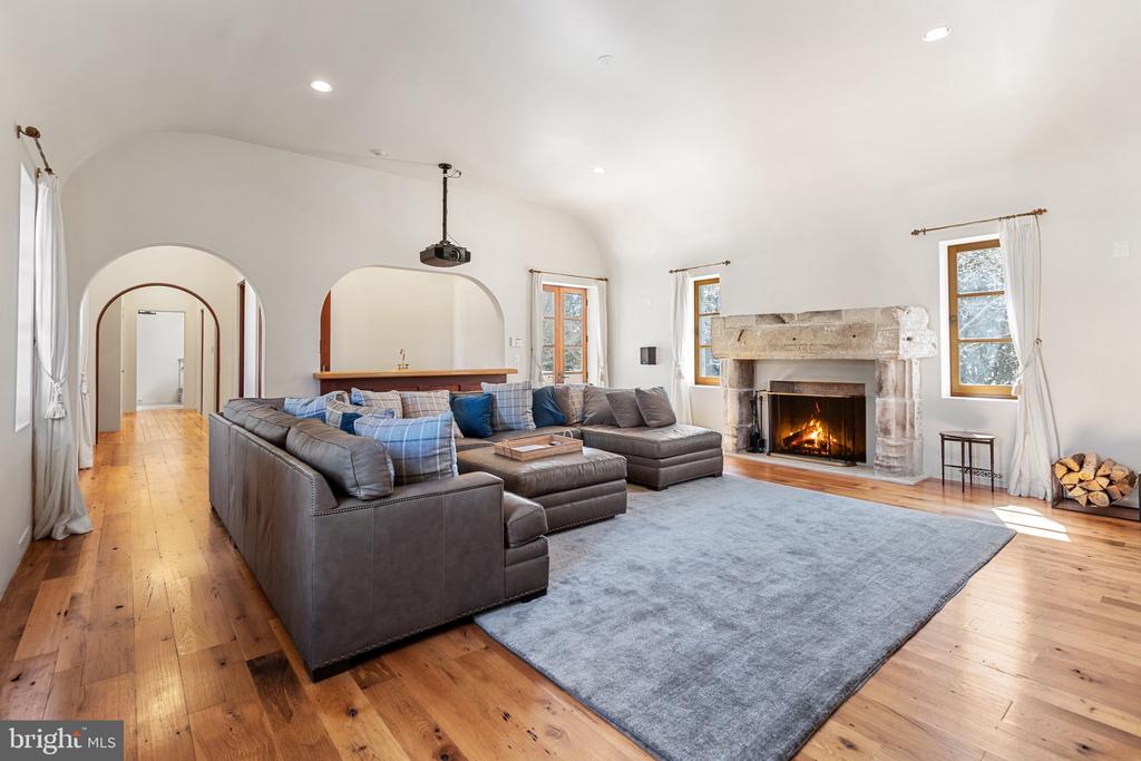 2547 HALFWAY RD, THE PLAINS, Virginia, 5 Bedrooms Bedrooms, ,5 BathroomsBathrooms,Residential,2547 HALFWAY RD,VAFQ2021476 MLS # VAFQ2021476 2547 HALFWAY RD, THE PLAINS, Virginia, 5 Bedrooms Bedrooms, ,5 BathroomsBathrooms,Residential,2547 HALFWAY RD,VAFQ2021476 MLS # VAFQ2021476