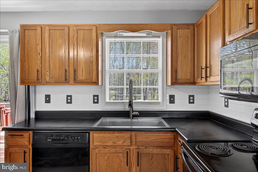 6265 BROWNING RD, CULPEPER, Virginia 22701, 3 Bedrooms Bedrooms, ,2 BathroomsBathrooms,Residential,6265 BROWNING RD,VAOR2013794 MLS # VAOR2013794