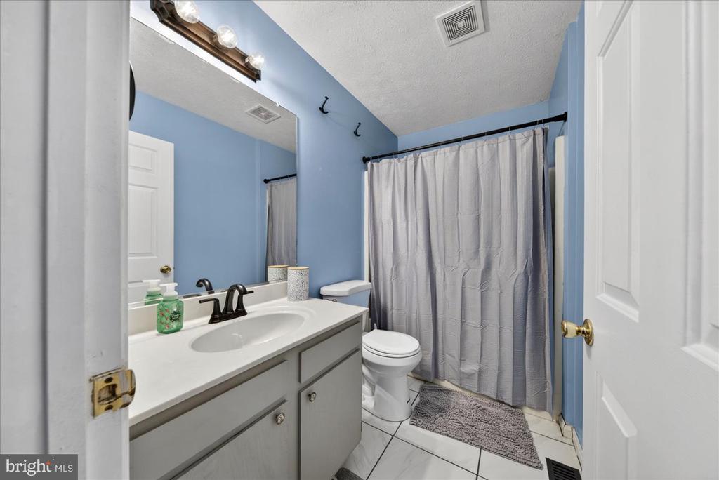 6265 BROWNING RD, CULPEPER, Virginia 22701, 3 Bedrooms Bedrooms, ,2 BathroomsBathrooms,Residential,6265 BROWNING RD,VAOR2013794 MLS # VAOR2013794