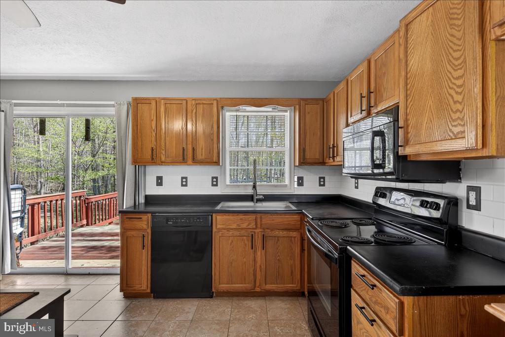 6265 BROWNING RD, CULPEPER, Virginia 22701, 3 Bedrooms Bedrooms, ,2 BathroomsBathrooms,Residential,6265 BROWNING RD,VAOR2013794 MLS # VAOR2013794