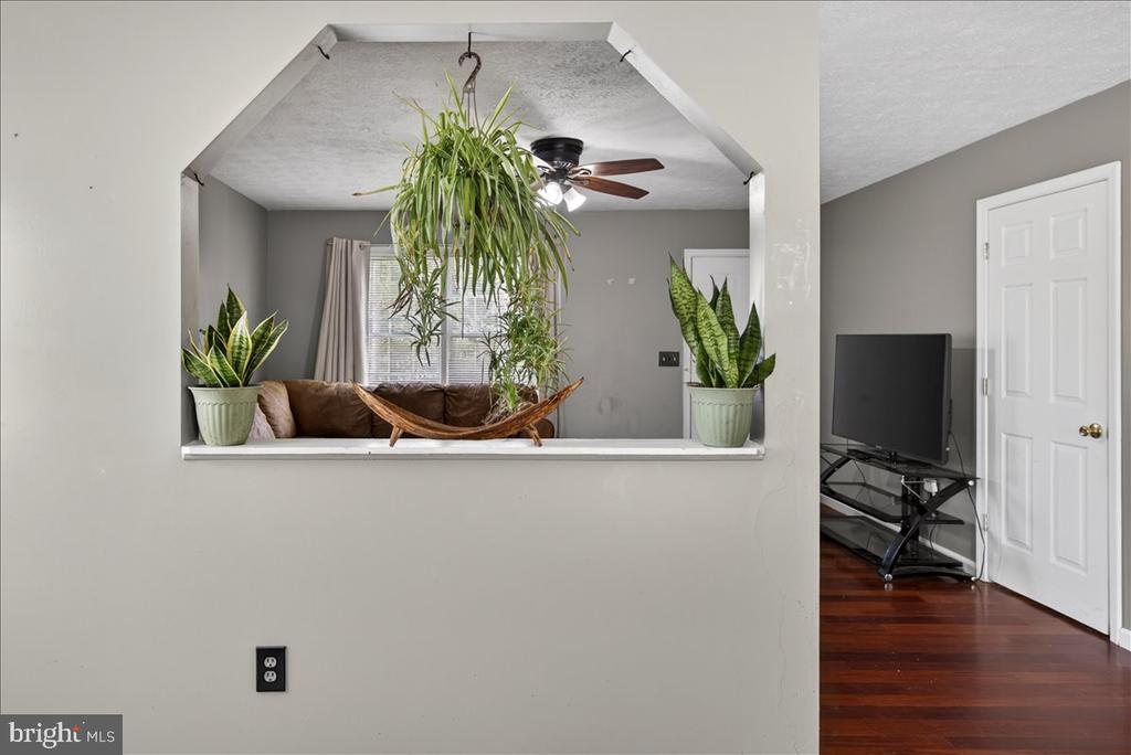 6265 BROWNING RD, CULPEPER, Virginia 22701, 3 Bedrooms Bedrooms, ,2 BathroomsBathrooms,Residential,6265 BROWNING RD,VAOR2013794 MLS # VAOR2013794