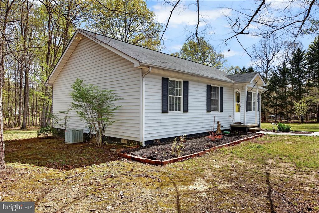 6265 BROWNING RD, CULPEPER, Virginia 22701, 3 Bedrooms Bedrooms, ,2 BathroomsBathrooms,Residential,6265 BROWNING RD,VAOR2013794 MLS # VAOR2013794