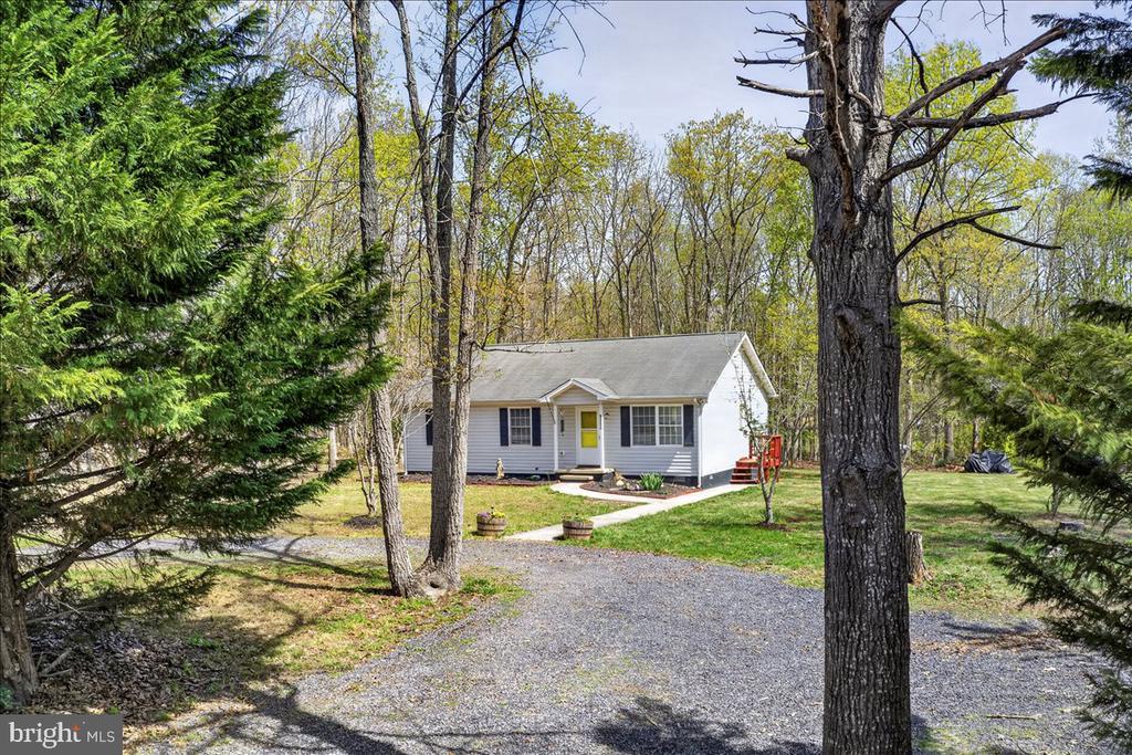 6265 BROWNING RD, CULPEPER, Virginia 22701, 3 Bedrooms Bedrooms, ,2 BathroomsBathrooms,Residential,6265 BROWNING RD,VAOR2013794 MLS # VAOR2013794