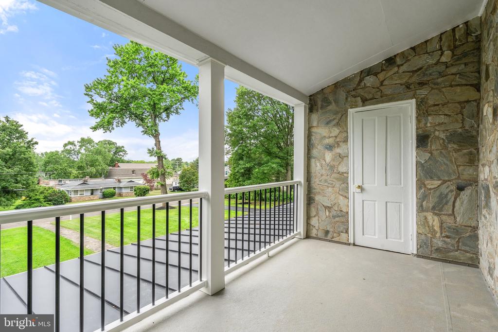 105 E WASHINGTON ST, REMINGTON, Virginia 22734, 4 Bedrooms Bedrooms, ,2 BathroomsBathrooms,Residential,105 E WASHINGTON ST,VAFQ2021480 MLS # VAFQ2021480