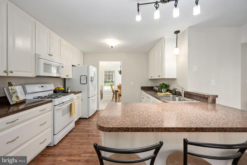 11212 PIEDMONT LANDING DR, FREDERICKSBURG, Virginia 22407, 4 Bedrooms Bedrooms, ,3 BathroomsBathrooms,Residential,11212 PIEDMONT LANDING DR,VASP2040458 MLS # VASP2040458